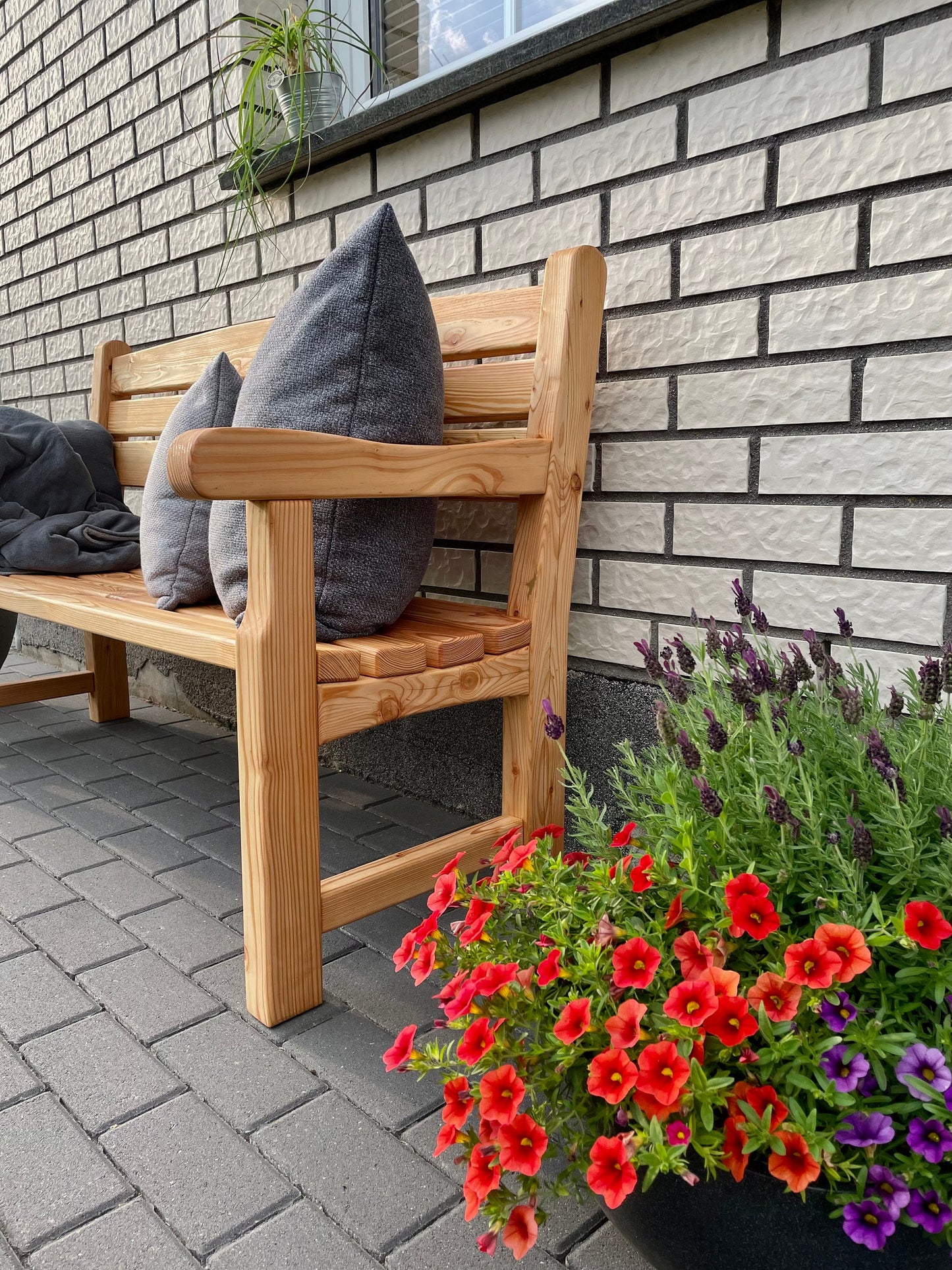 Gartenbank aus heimischer Lärche