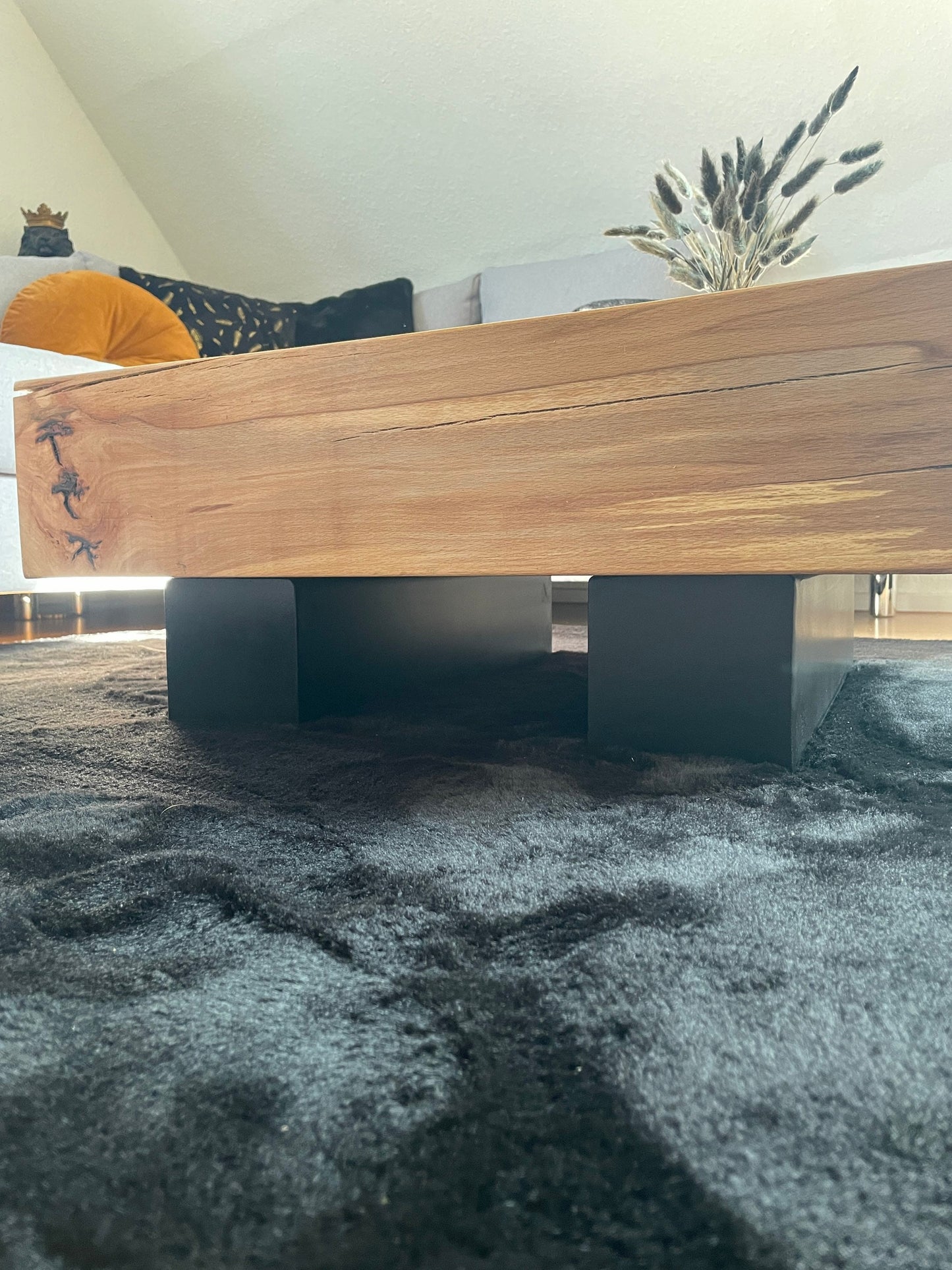 Couchtisch aus Buche - Massivholz - rustikal