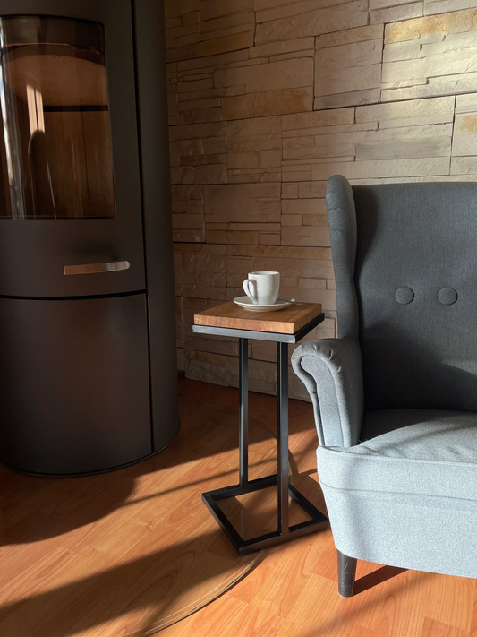 Beistelltisch mit massiver Eichenplatte – handgefertigt, geölt & stabil | Modernes Design, nachhaltiges Massivholz