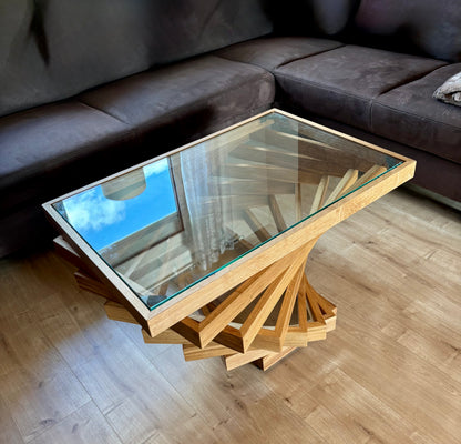 Couchtisch aus Eiche - TwistOak - mit Sicherheitsglas