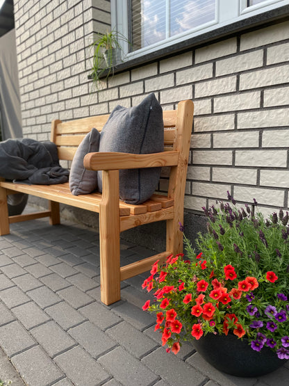 Gartenbank aus heimischer Lärche - Kostenlose Gravur mit Ihrem Wunschtext