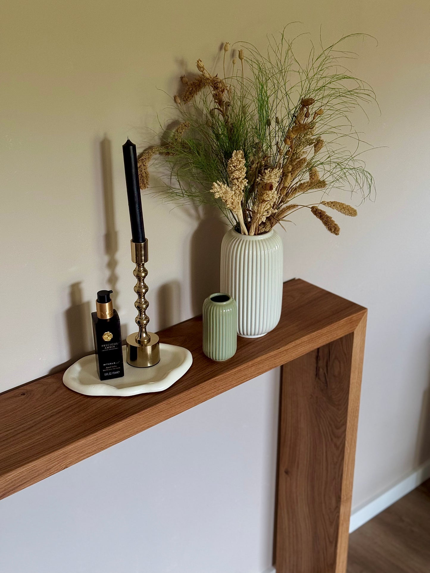 Minimalistische Wandkonsole aus Massivholz | Eichenholz Konsole | Handgefertigte Flurkonsole | Moderner Konsolentisch